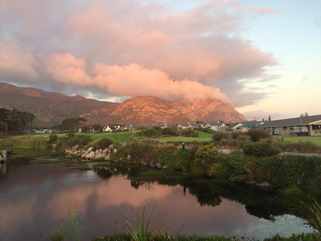 Hermanus Lagoon Edge Accommodation