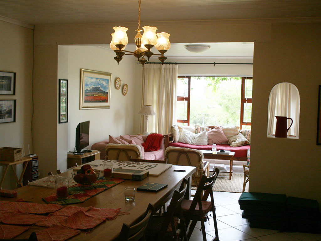 Hermanus Lagoon Edge Accommodation